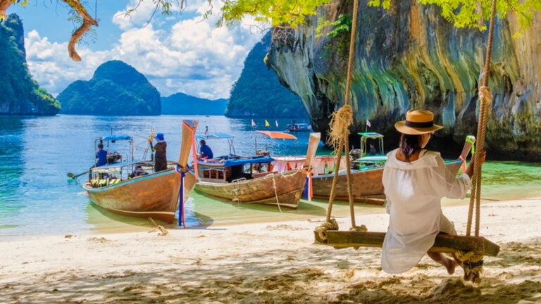 Money blog: Thailand wants you to move there for work on digital nomad visa