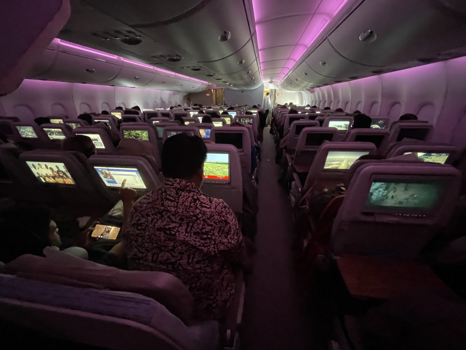 emirates economy cabin