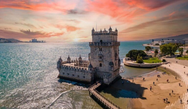 5 Cool Palaces In Portugal You Must Visit At Least Once In Your Lifetime