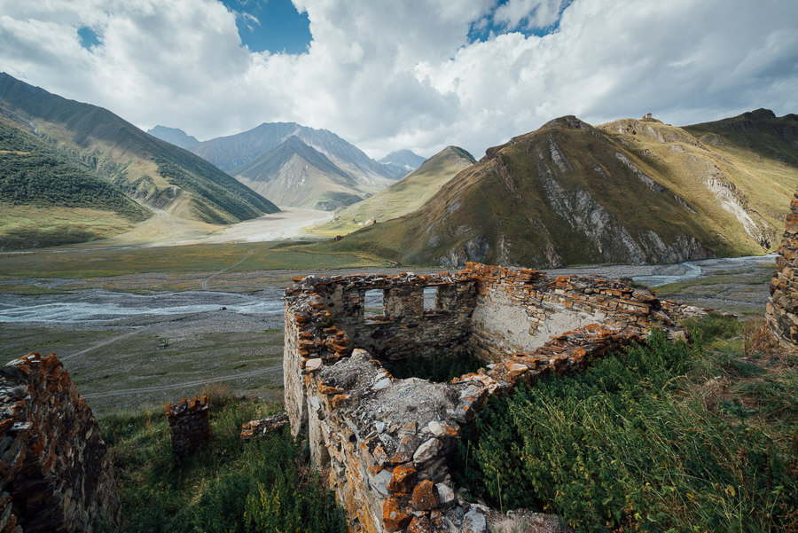 Zakagori Fortress in Truso Valley, the best day hike near Kazbegi Georgia.