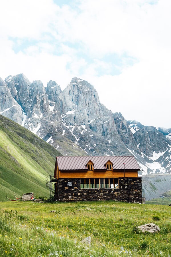 Fifth Season cabin in Juta, Georgia.