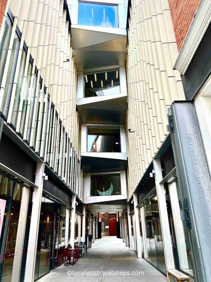 saving space - a unique office block built between two buildings in Chancery lane