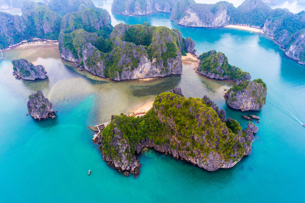 The clear, blue water of Cat Ba Island, Lan Ha Bay, Vietnam.