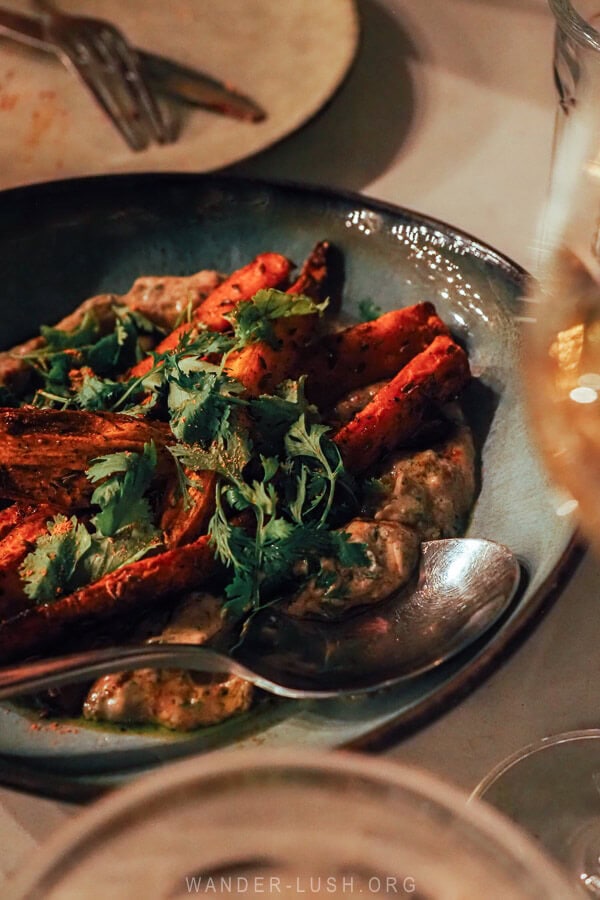 Carrots with tahini at Sulico Wine Restaurant in Vera.