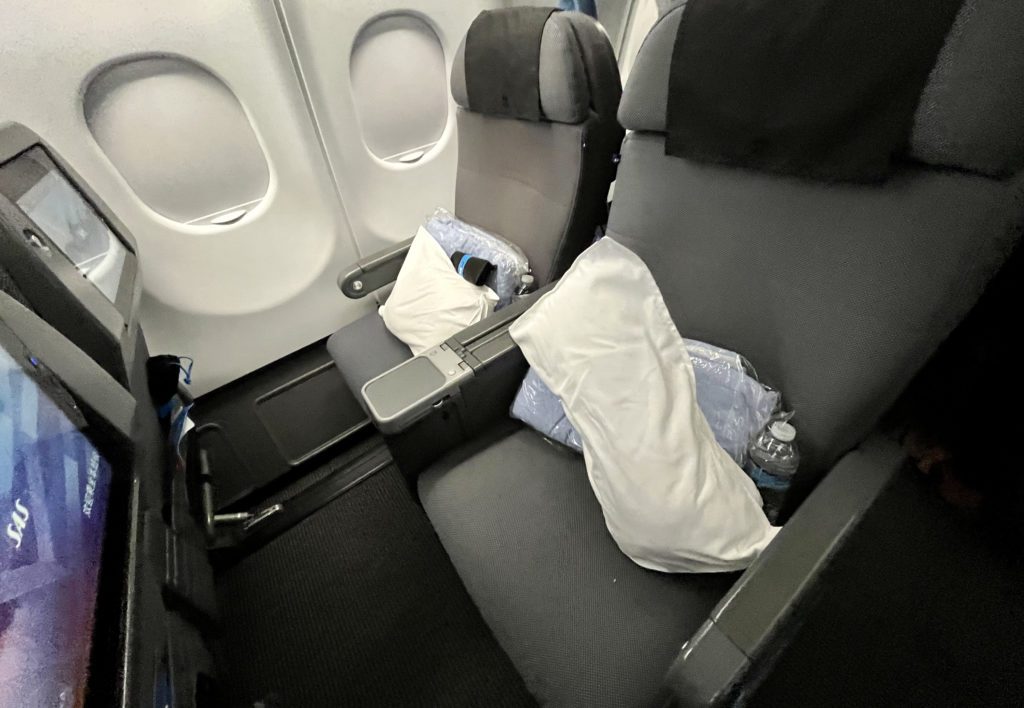 SAS premium economy seats