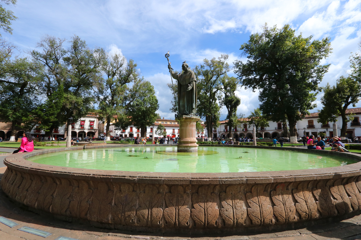 Plaza Vasco de Quiroga