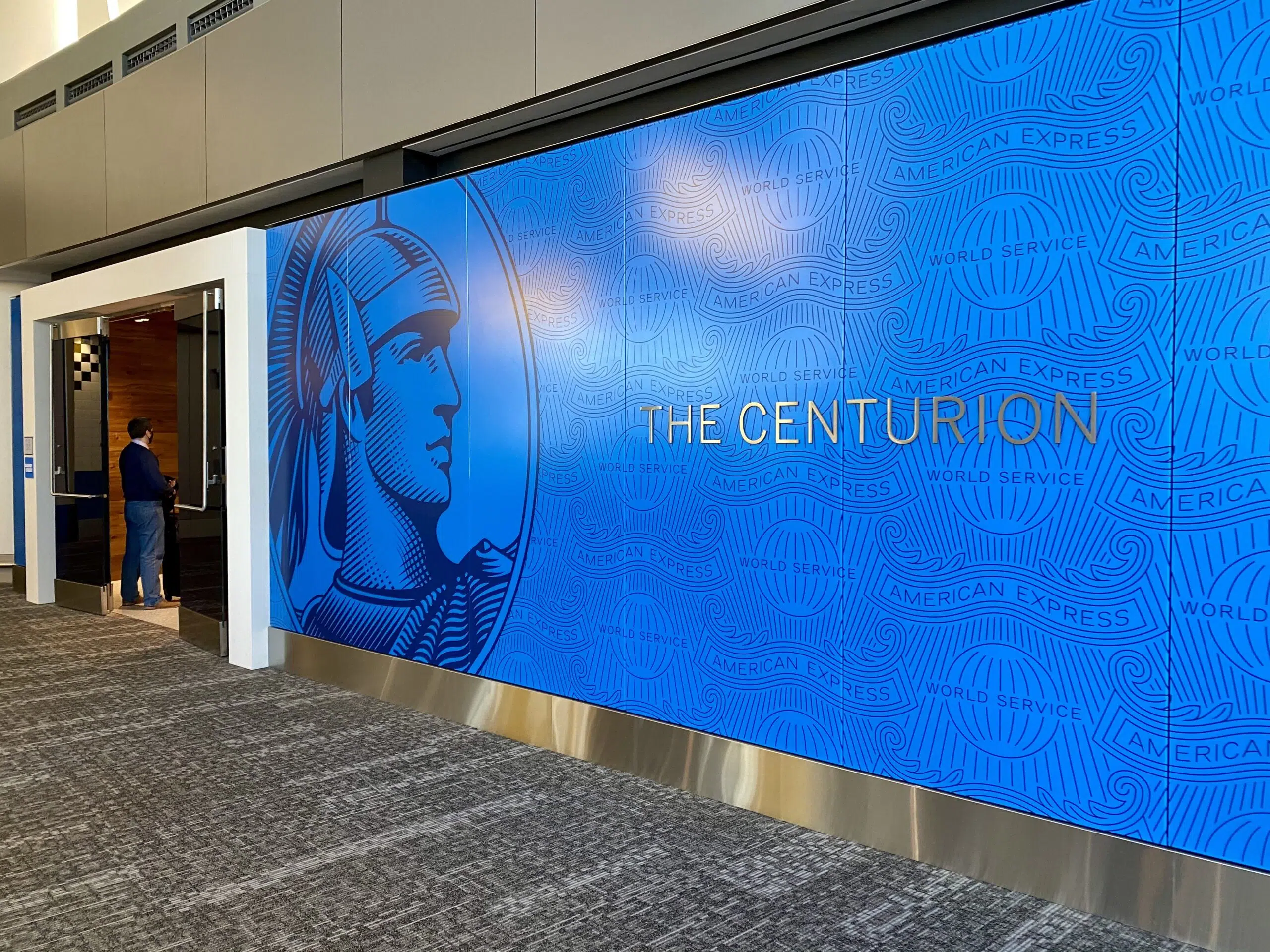 lga centurion lounge entrance