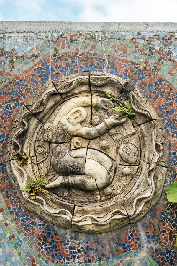 A Soviet mosaic at the WWII memorial in Chaisubani, Guria depicts a CCCP cosmonaut.