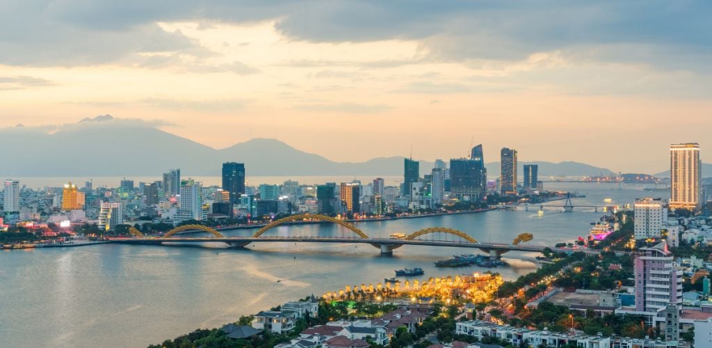 da nang vitenam, skyline view of city with han river