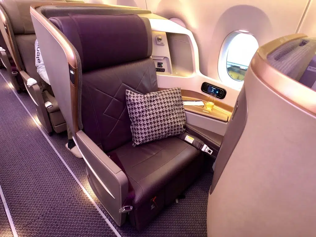 Singapore Airlines Business Class Review