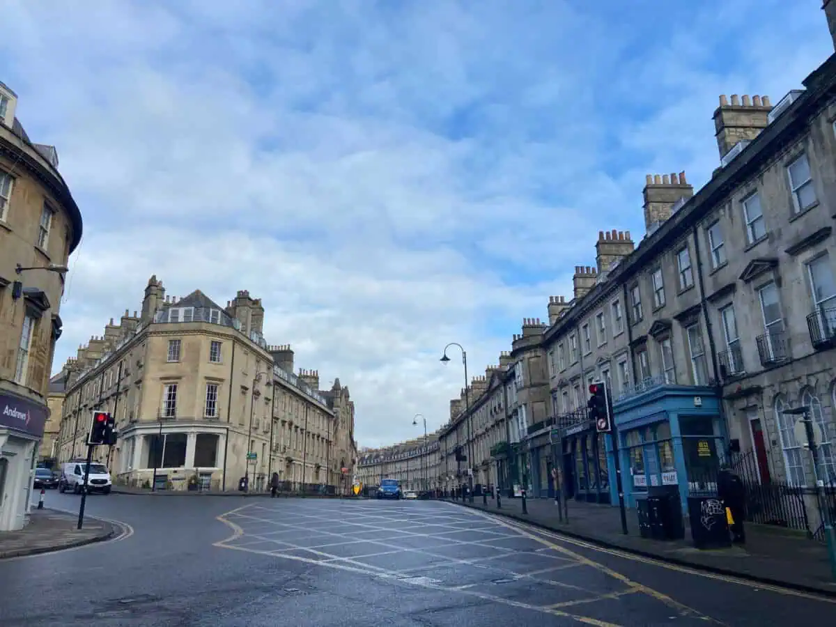 City streets in Bath, England with Georgian buildings; how to get to Bath from London