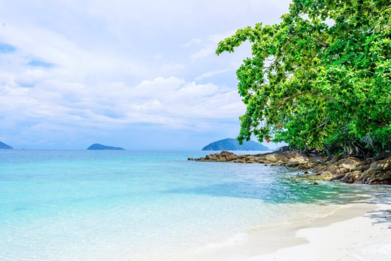 Idyllic Bungalows & Turquoise Waters: Visit These 2 Unspoiled Beach Destinations In Thailand