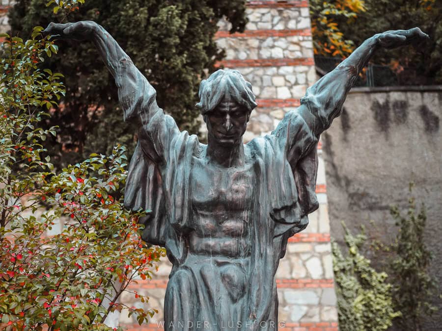 A sculpture in Mtatsminda Pantheon.