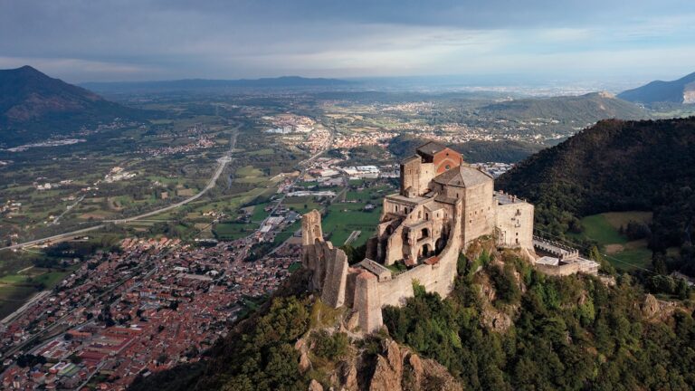 The path to Italy’s past runs through its ancient monasteries - National Geographic