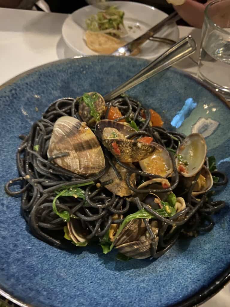Where to Eat in Yaletown, Vancouver 36 Clam vongole pasta from Fanny Bay Oysters, Yaletown, Vancouver