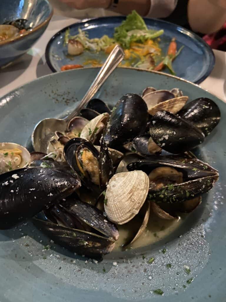 Where to Eat in Yaletown, Vancouver 38 Mussels and clams from Fanny Bay Oysters, Yaletown, Vancouver