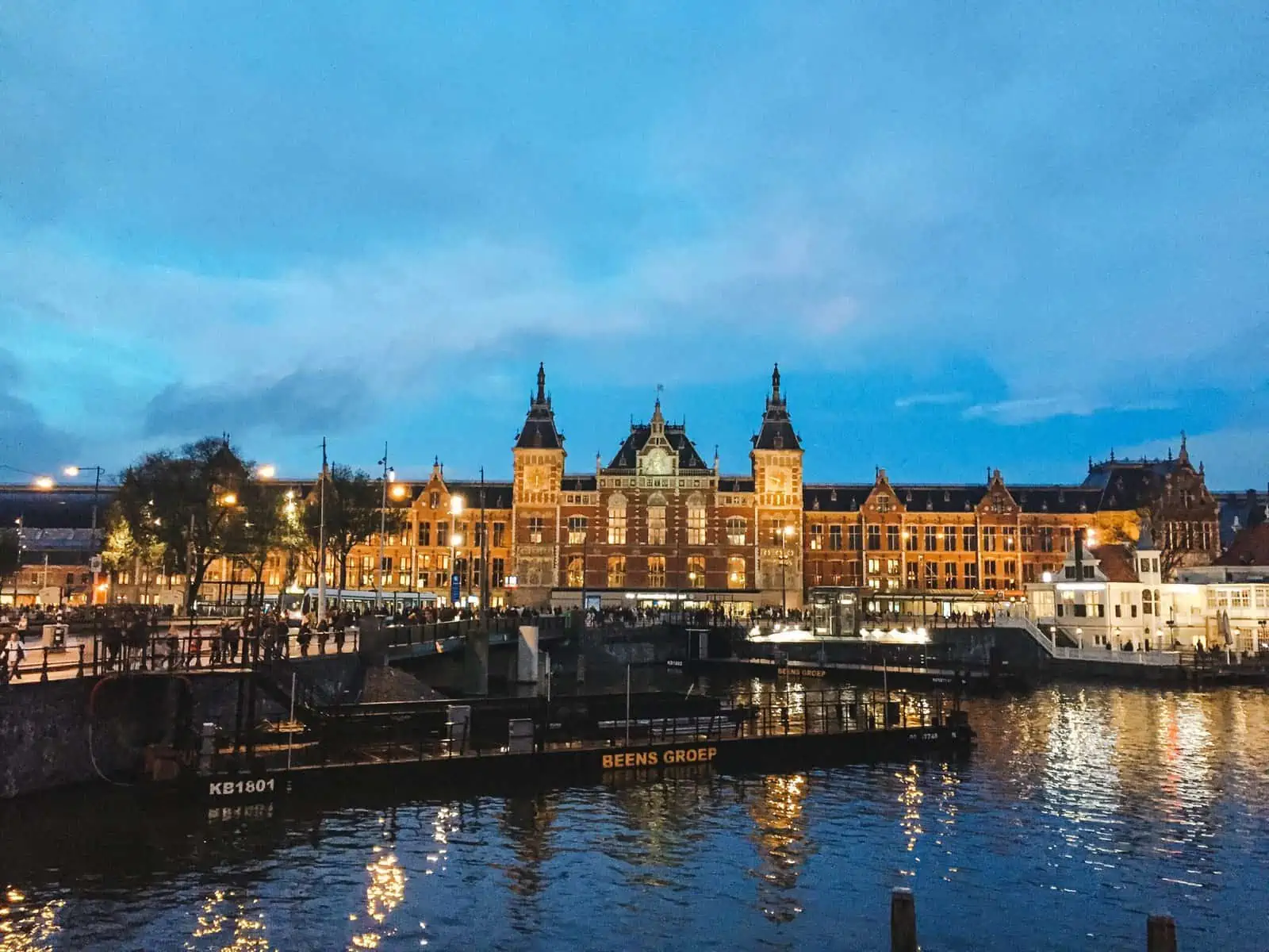 Amsterdam Centraal Train Station at night