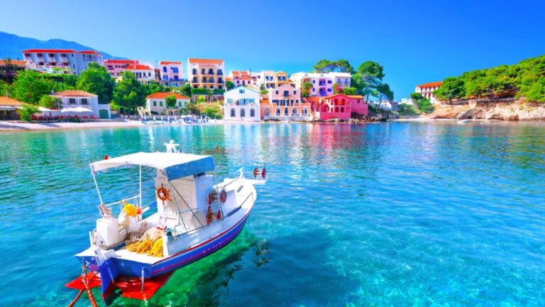 Cost of Living in Greece 2024 – Monthly Budget for Living Expenses