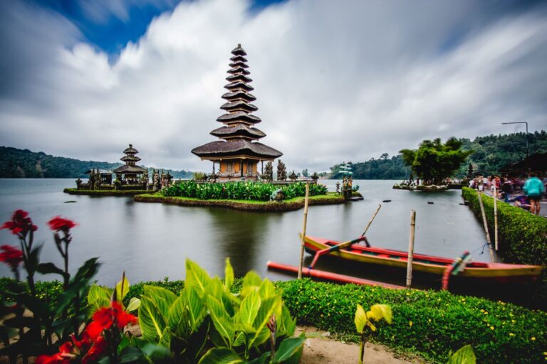 The complete guide to being a digital nomad in Bali: Visas, coworking spaces, accommodations & more