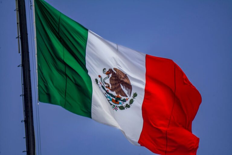 Mexico Digital Nomad Visa: How to Apply [5-Step Guide]