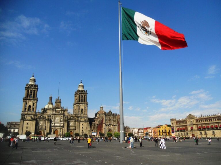 An Expats Guide For Integrating into Mexico: Expat’s Corner