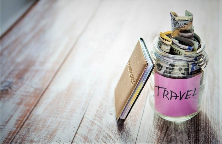 A beginners guide to booking cheap or free travel deals with credit card rewards