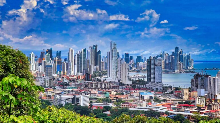 10 Reasons Why Expats Live in Panama
