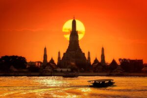 A Gen Z left a ,000 salary in the US and moved to Thailand without a job. He says he’s better off financially and happier in Bangkok.