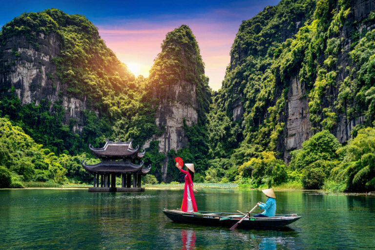 The Vietage by Anantara: Luxury Train Travel in Vietnam